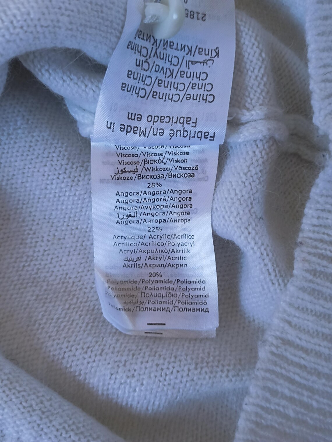 Vintage Patrice Breal angora blend pullover, size S, foto 3 di 5