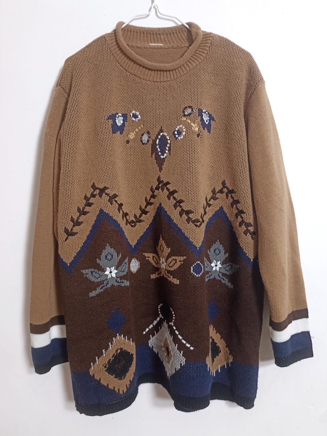 Vintage camel intarsia sweater, size L, foto 1 di 5