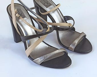 Sandalias de tiras traseras Calvin Klein CK talla 38, estilo años 2000
