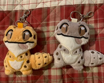 Leopard Gecko plush keychain charm