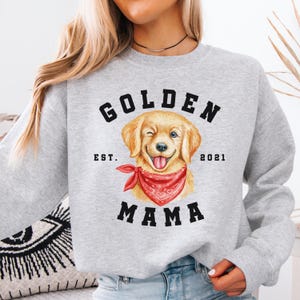 Custom Golden Retriever Sweatshirt, Golden Sweatshirt, Dog Mama Sweater, Personalized golden retriever Sweater, golden retriever Sweater