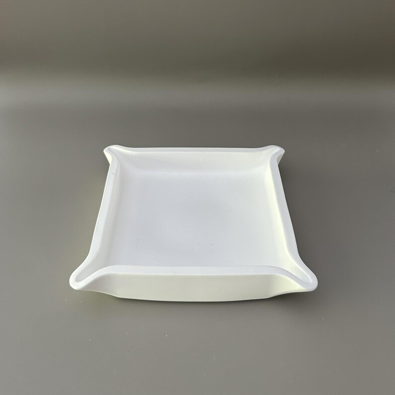 Handmade White Square Pinched Corner Catchall Tray • Minimalist Decor bild 7