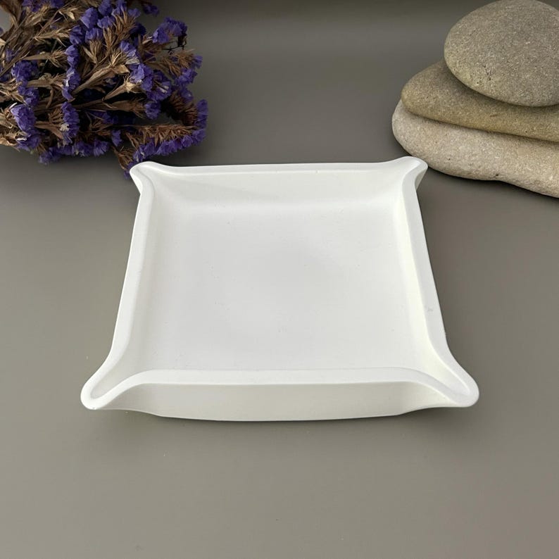 Handmade White Square Pinched Corner Catchall Tray • Minimalist Decor bild 8
