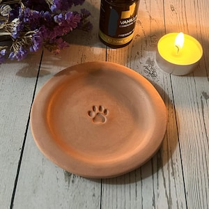 Terracotta Oil Diffuser Dish • Handmade Clay Aromatherapy Piece for Essential Oils