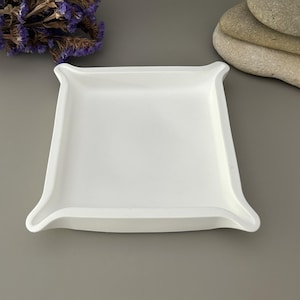 Handmade White Square Pinched Corner Catchall Tray • Minimalist Decor bild 2