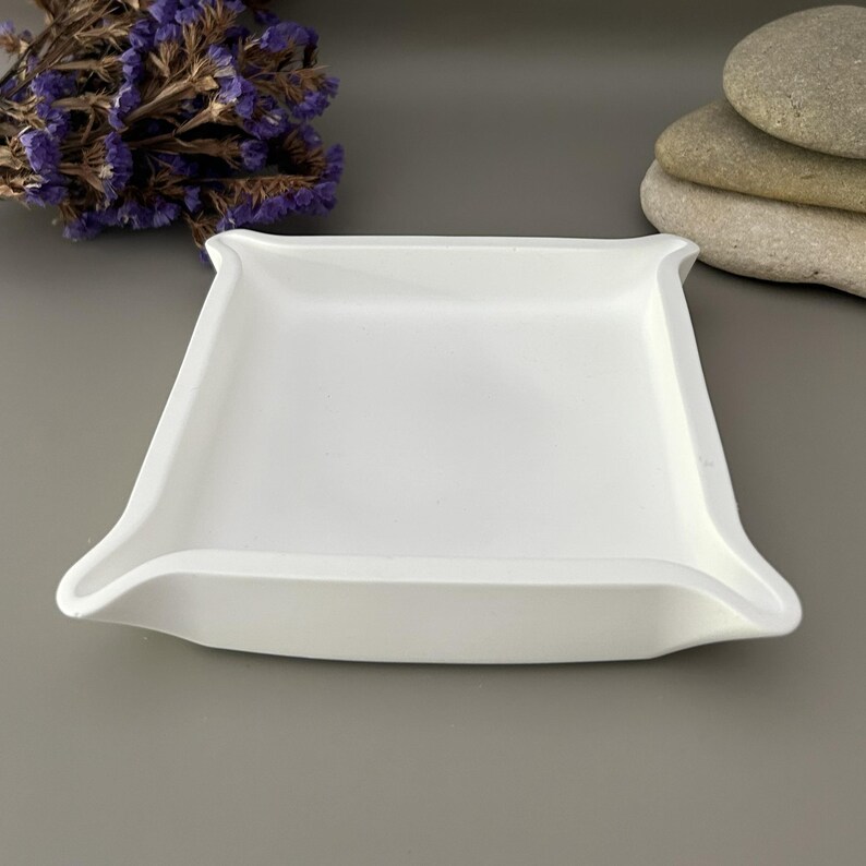 Handmade White Square Pinched Corner Catchall Tray • Minimalist Decor bild 10