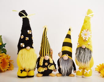 Worldbeeday Gnome,BEE Happy Gnome,Bumblebee Gnome,Yellow Gnome,Honey Bumble Bee Gnome,Spring Gnome Decor,Tiered Tray Decor,Holiday Gift