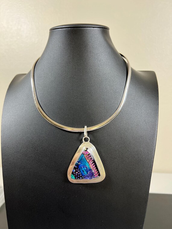 Sterling Silver Triangle Pendent with Dichroic Fo… - image 10