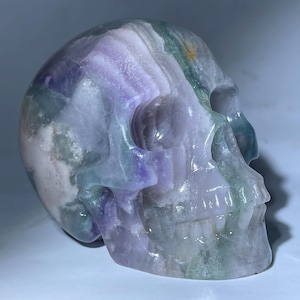 3.4&#39;&#39;+Natural Fluorite Skull ,quartz crystal,hand carved,Crystal   Skull,Home Decoration Crystal Gifts