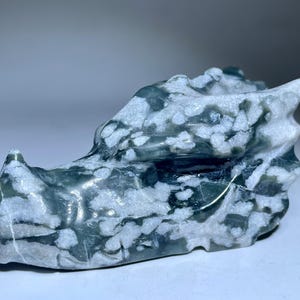 3.1&quot; Natural jade dragon skull quartz crystal skull,Crystal dragon,Hand made skull,Crystal gifts,crystal healing crystal gifts 1x