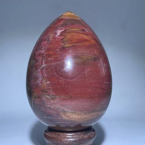 Natural woodstone egg,Handmade egg,Quartz crystal egg,Crystal Gifts,Crystal specimen,Home Decoration,Crystal Healing +stand Random 1pc