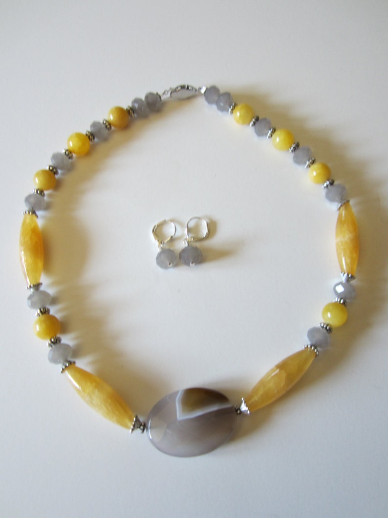 Fall Necklace Resort jewelry Barn Wedding,Handcraft Jewelry Artisan Jewelry,Country Wedding,Winter Yellow Calcite with Agate focal point
