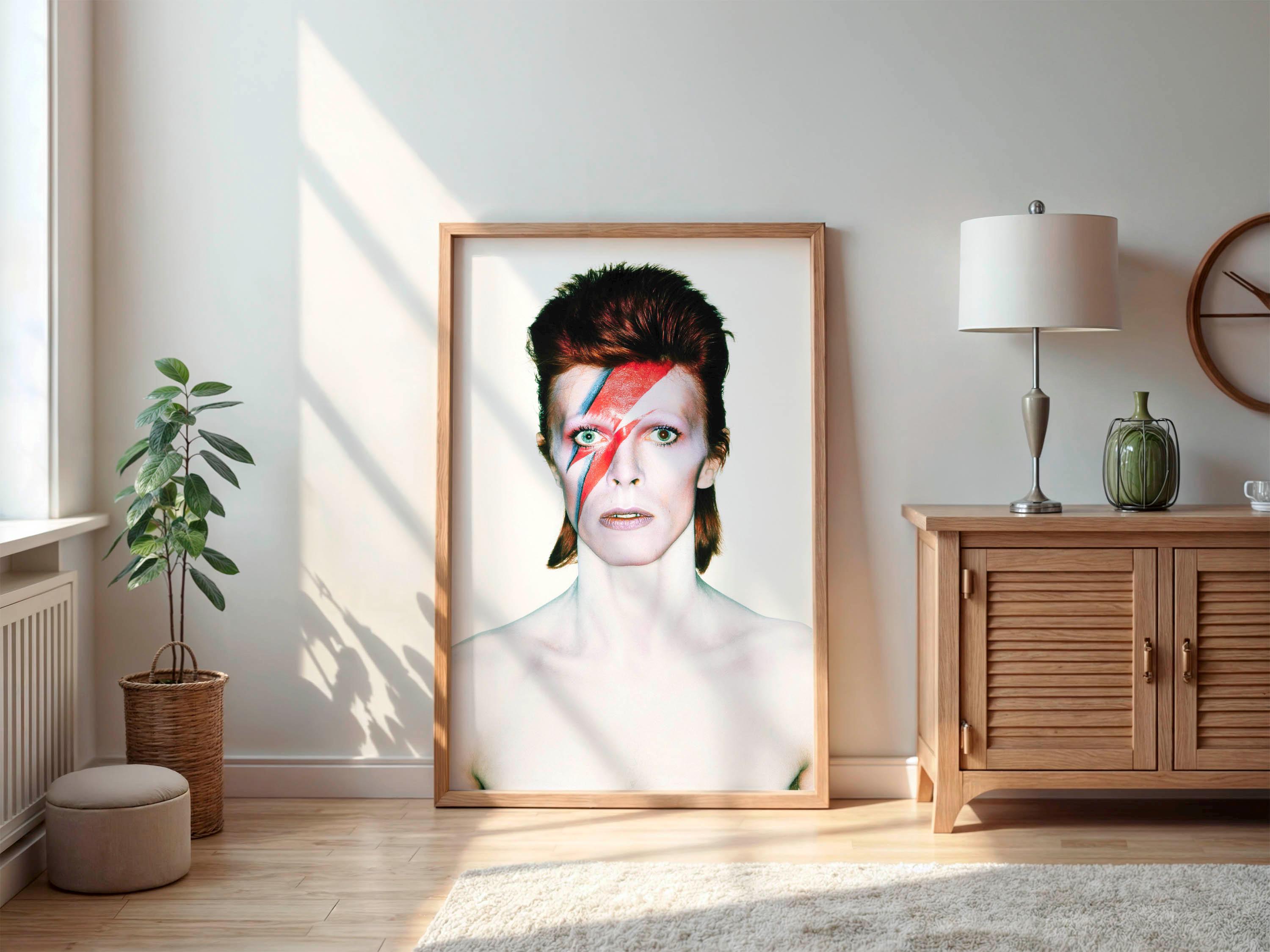 David Bowie 1973 Photo Poster - Aladdin Sane Eyes Open Print