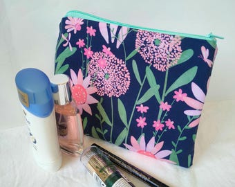 Cosmetic bag spring flowers, makeup bag, flat floral toiletry bag, gift for the flower child, pouch with flowers, travel accessory for girls
