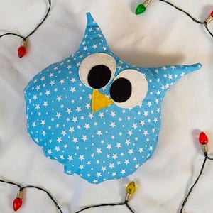 Owl pillow, owl shaped gift, owl cushion, bird decor, nursery room accessory, animal body pillow, gift for the toddler, little boys pillow