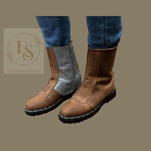 Stivali da cosplay mandaloriani da uomo / Scarpe mandaloriane / Stivali da cosplay in pelle marrone anticata / Scarpe con cerniera fatte a mano immagine 5