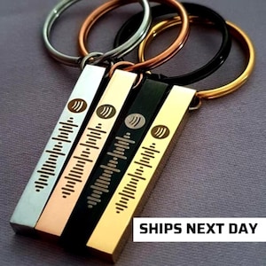 Personalised Spotify Bar Keyring, Scannable Music Keychain, Personalised Gift, Keychain Engraved, Music Keyring Gift, Personalised Keyring