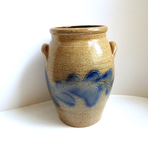 Vintage Cooksburg salt glazed handmade crock by Tim Galligan