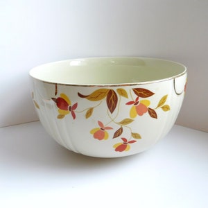 Vintage Halls Autumn Leaf mixing bowl 1940s