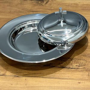Communion Ware – Holy Stacking Bread Plate with Lid – Stainless Steel (Matte & Mirror Finish)