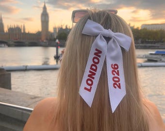 Personalised Destination Hair Bow, Custom Place Name and Year Bow, Holiday Travel Accessory, City Break Keepsake Gift