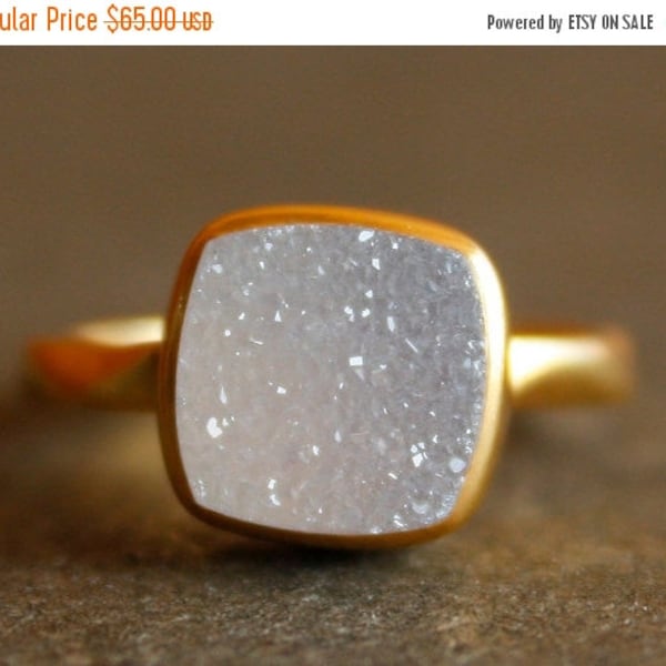 Gold White Druzy Ring - Cushion, Square Cut - Stacking Ring, Aaa quality Agate Druzy