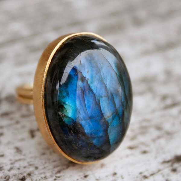 Gold Labradorite Ring - Oval Stone Ring - Adjustable Ring, Midnight Blue, Cobalt Blue