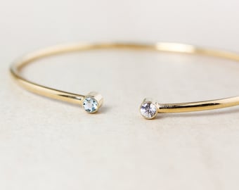 Brazalete doble con piedra natal: plata de ley, oro o oro rosa.