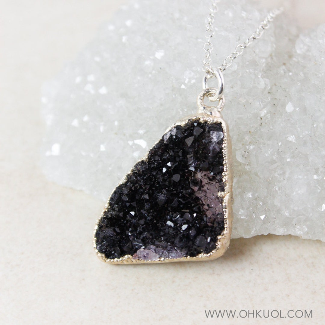 幾何学模様 ネックレス シルバー ブラック ブラックドゥルージーネックレス：スターリングシルバーの幾何学模様