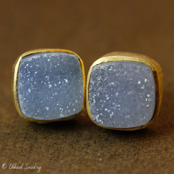 Gold weichen weißen Achat Druzy Ohrstecker - quadratische Ohrstecker - Beitrag festlegen, minimalistisch, AAA Qualität
