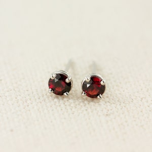 Silver Dainty Red Garnet Stud Earrings, Prong Set Round Garnet Studs, Healing Root Base Chakra Earrings, January Birthstone Studs