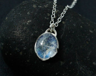 Oval Rainbow Moonstone Necklace, June Birthstone Necklace, Natural Rainbow Moonstone, Silver Moonstone Pendant