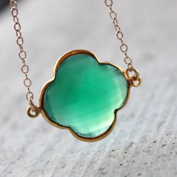 Gold Emerald Green Onyx Lucky Clover Necklace - 14KT Gold Fill