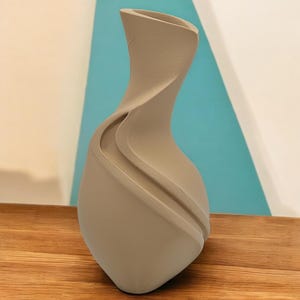 Vigneto Vase, 3D Printed Vase, Dried Flowers Vase, Interior Decor, Modern Vase Design, Home Decor Accessory