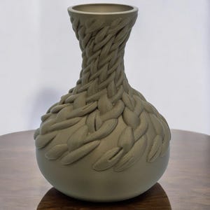Mystic Plait Vase, 3D Printed Vase, Modern Art Vase, Decor for Dried Flowers, Contemporary Home Décor, Unique Gift
