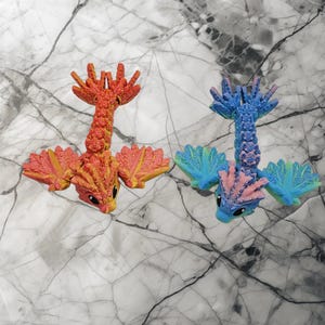 Tiny Flying Wyvern, 3D Printed Fidget Toy, Multi Color Desk Toy, Articulated Wyvern, Unique Desk Accessory