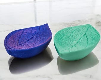 3D Printed Leaf Soap Dish: Modern Botanical Decor
