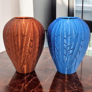 3D Printed Feather Vase, Dried Flowers Vase, Interior Decor, Table Centerpiece, 6 Inches Tall Vase
