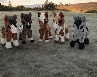 3D Printed Tiny Horse Collection: Multi-Color Fidget Toy