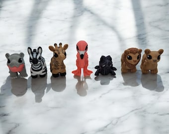 3D Gedruckte Safari Jungtiere: 7-teiliges mehrfarbiges Fidget Spielzeug Set