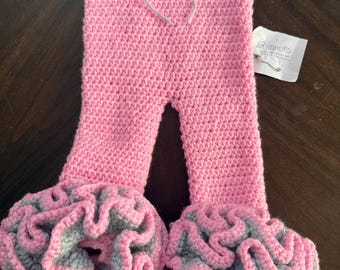 Crocheted girls cha-cha pants, ruffled bottom pants, size 12 months, pink and grey