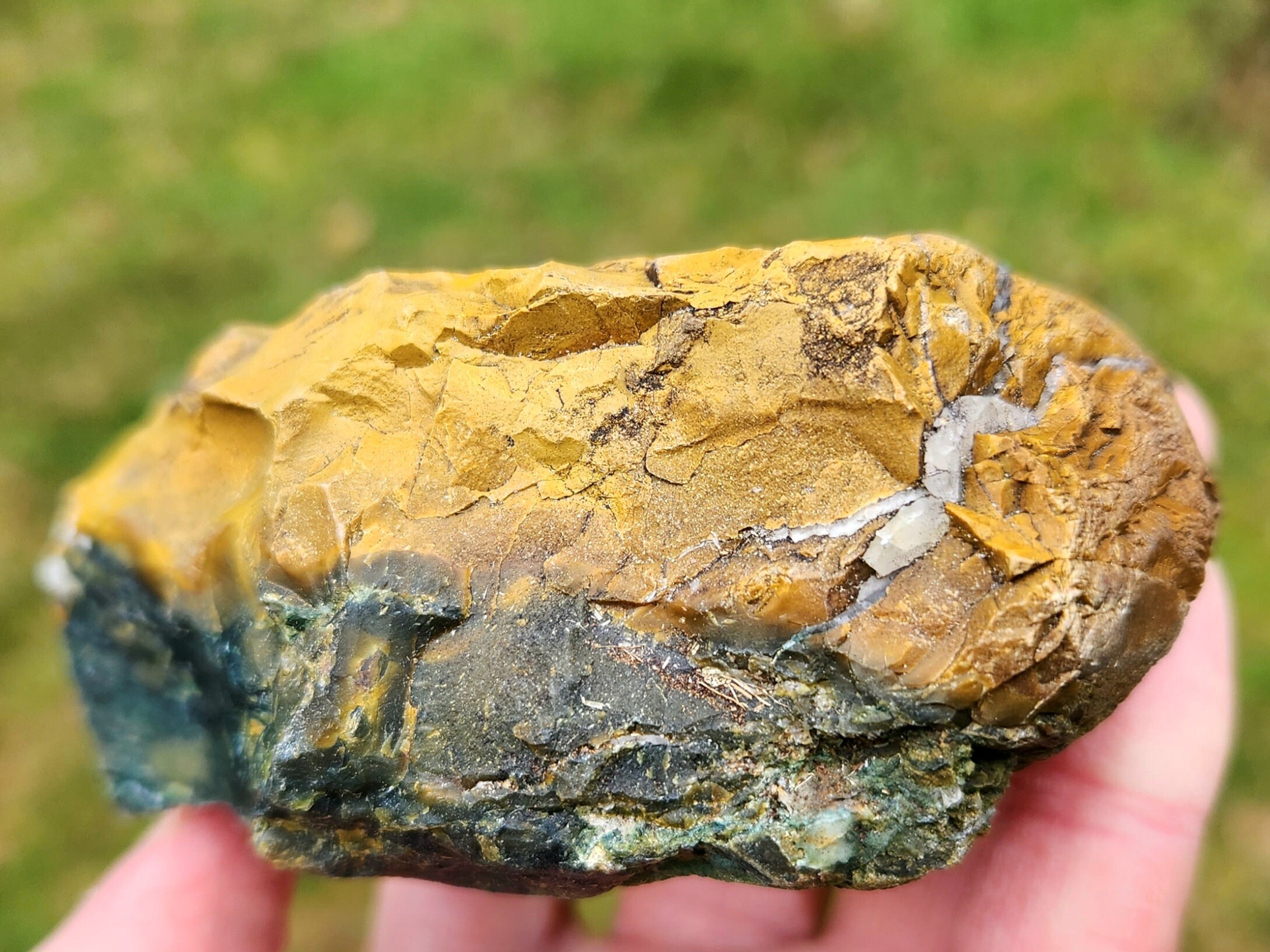 Bi-colored Oregon Jasper, Green Jasper, Yellow Jasper, Raw Jasper