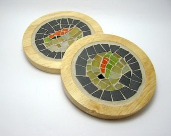 2 Coasters with mosaic