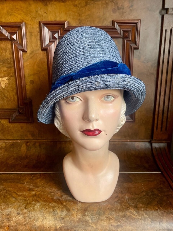 Delightful 1920s unworn blue straw Cloche hat wit… - image 1