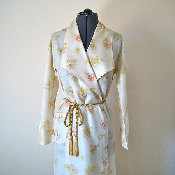 1920s 1930s Robe or Dressing Gown in beautiful rayon Creams Yellows Oranges M Medium