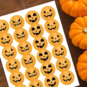 Stickers - Halloween Pumpkin Party Fall Jack-O-Lantern Pumpkins Trick Or Treat Labels - 1.625" Circles (24 Stickers Per Sheet), Matte Finish
