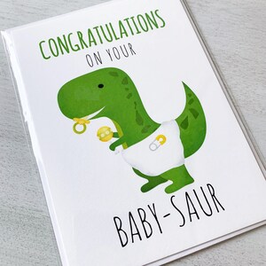 Carte de voeux - Dinosaure amusant pour la grossesse et la grossesse - Dinosaure au four - Cartes pliées 5 x 7 avec enveloppe A7 et message à l'intérieur