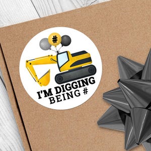 Stickers personnalisés - Anniversaire de la construction en cours de construction - Cercles de 1,625 po. (24 autocollants par feuille) OU cercles de 3 po. (6 par feuille) finition mate