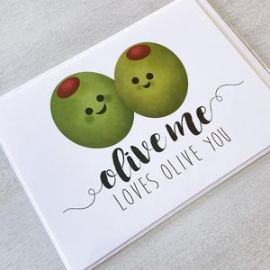 Carte de voeux - Olive Me Loves Olive You love Funny Olive You so Much Anniversaire Jeux de mots - 5 x 7 cartes pliées avec enveloppe A7 et message à l'intérieur