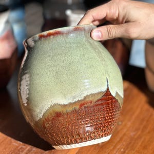 Vase en céramique fait main poterie